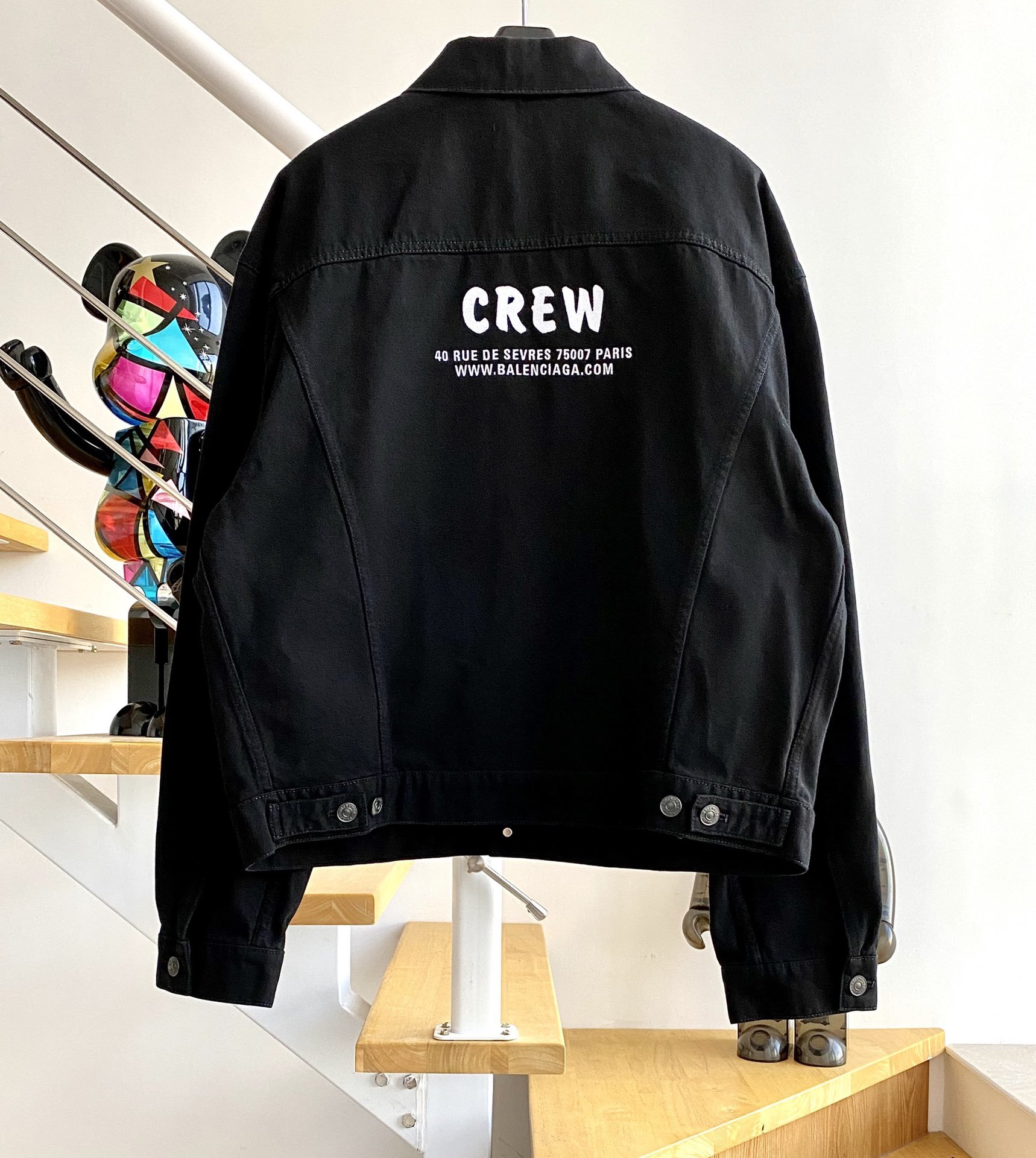 [계단집] 발렌시아가 화이트 CREW 로고 청자켓 블랙 balenciaga