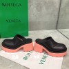 [AN3] BOTTEGA VENETA 레더 통굽 힐 슬리퍼 8.5cm