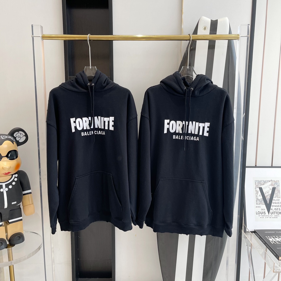 V공장 발렌시아가 Fortnite 리테일 로우 후드디 블랙