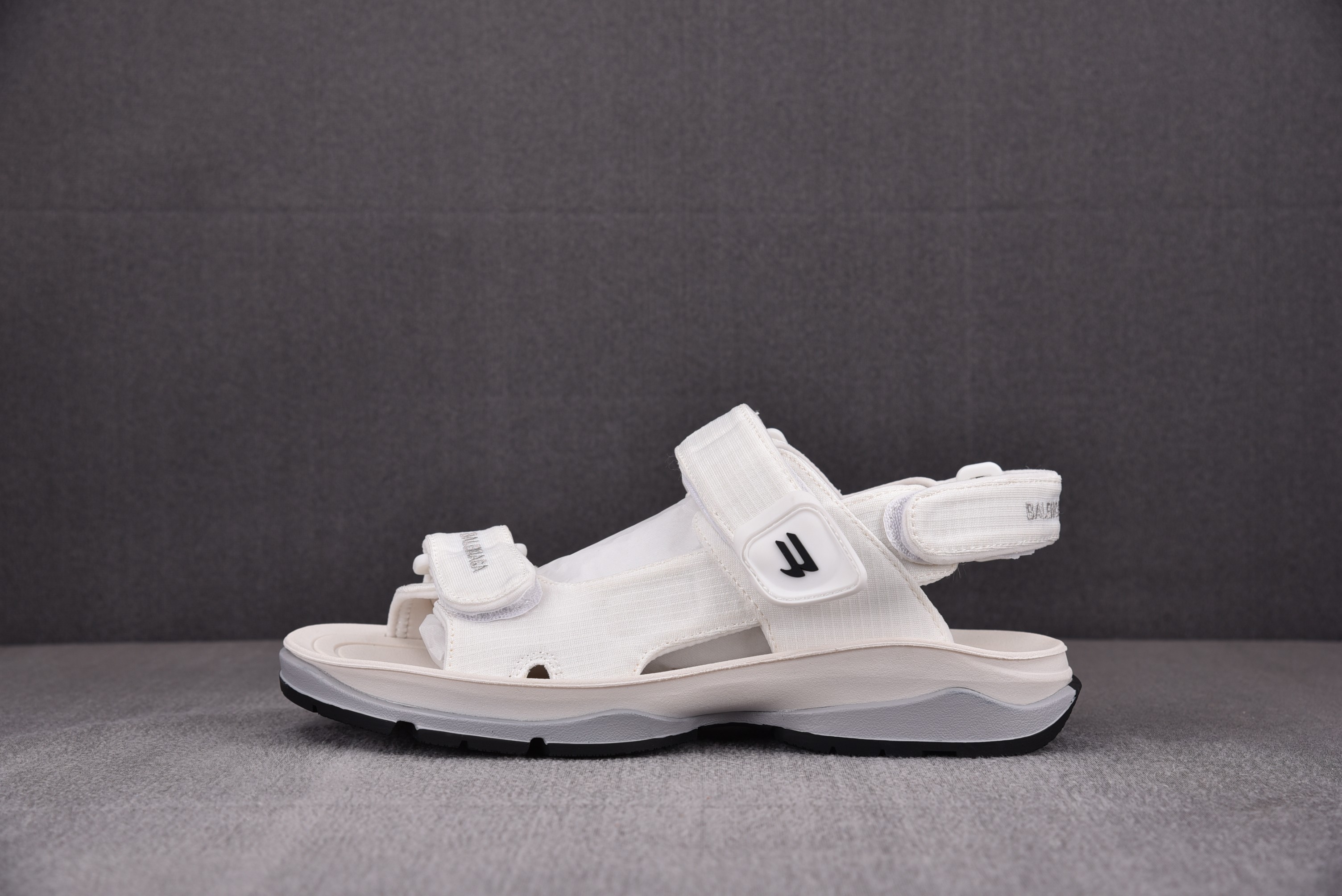 CY 발렌시아가 투어리스트 샌들 화이트2 Balenciaga Tourist Sandals army white2