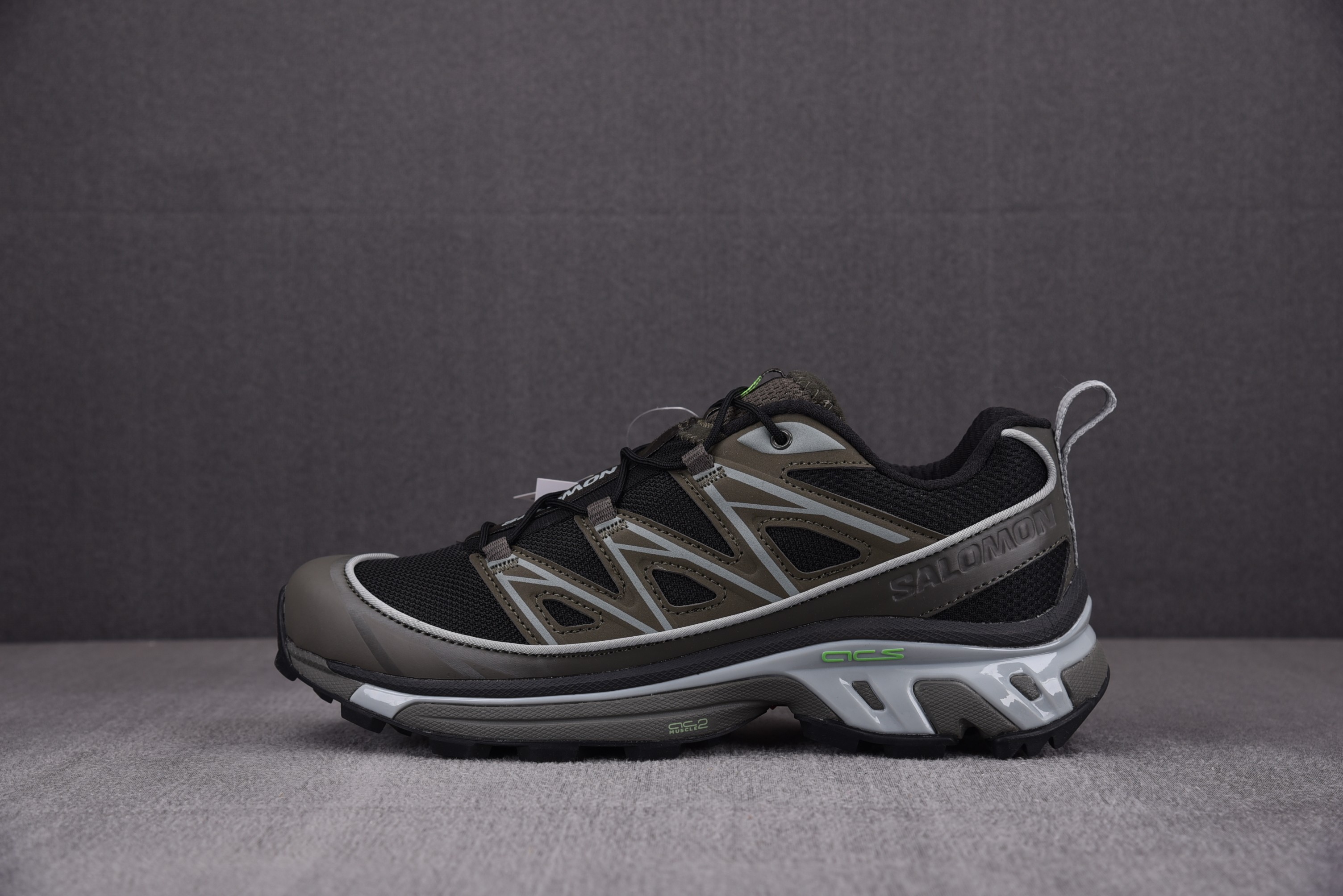 살로몬 XT-6 익스팬스 벨루가 SALOMON XT-6 Beluga