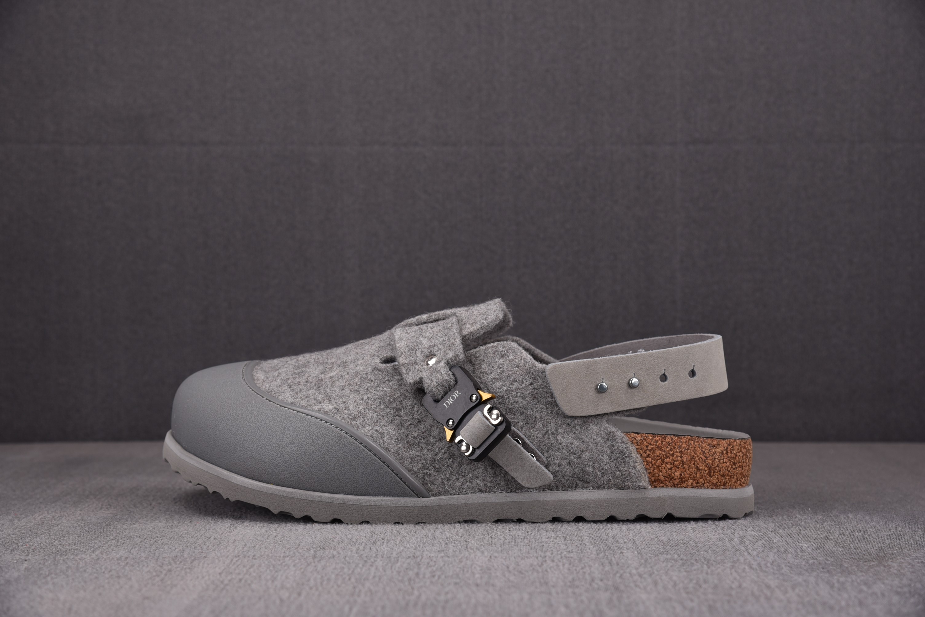 【BQ】버켄스탁 디올 그레이 Birkenstock x DIO Tokio grey Birkenstock Dior