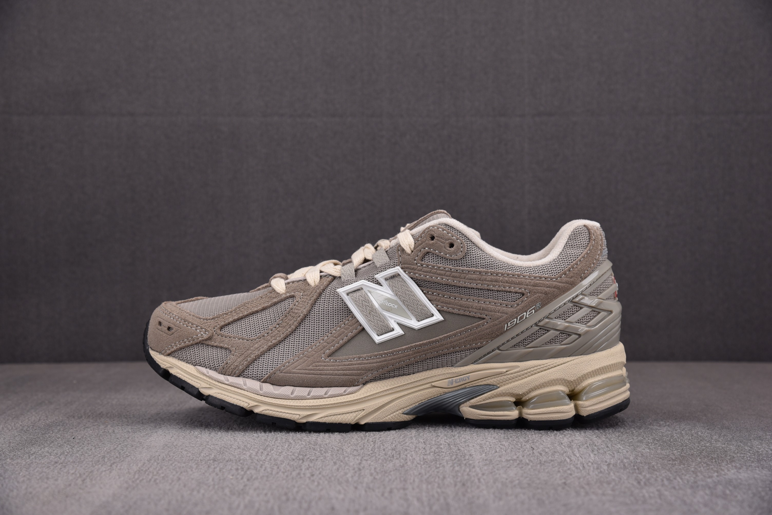 【M】New Balance NB 1906R 棕灰 M1906RL