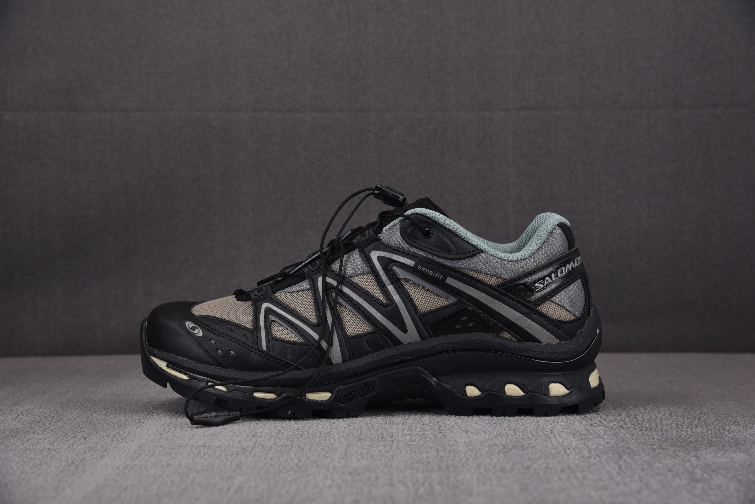 SALOMON XT-Quest 黑色 471645