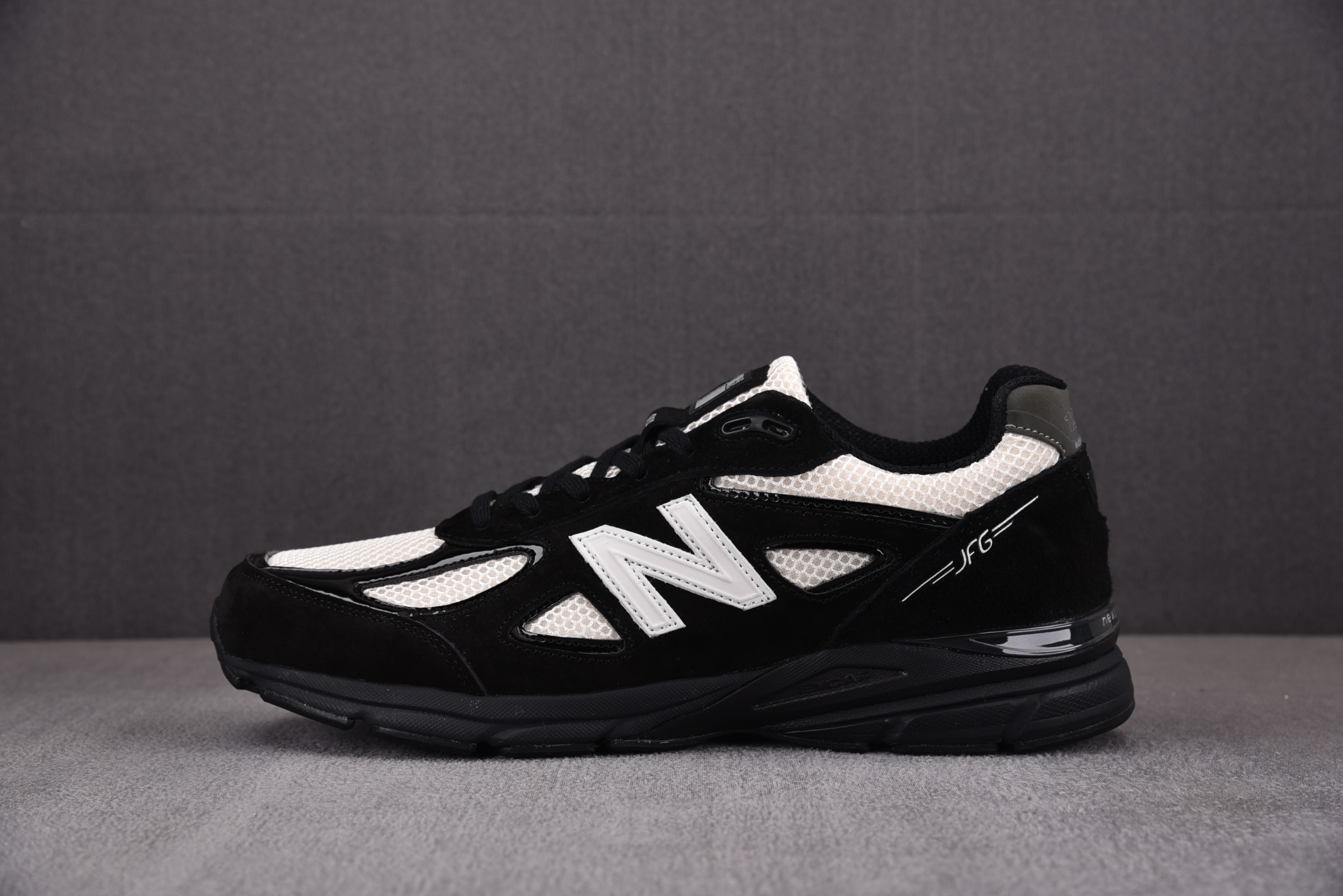 【纯原】Joe Freshgoods x New Balance NB 990 V4 1998“Outro”黑色 U990JS4