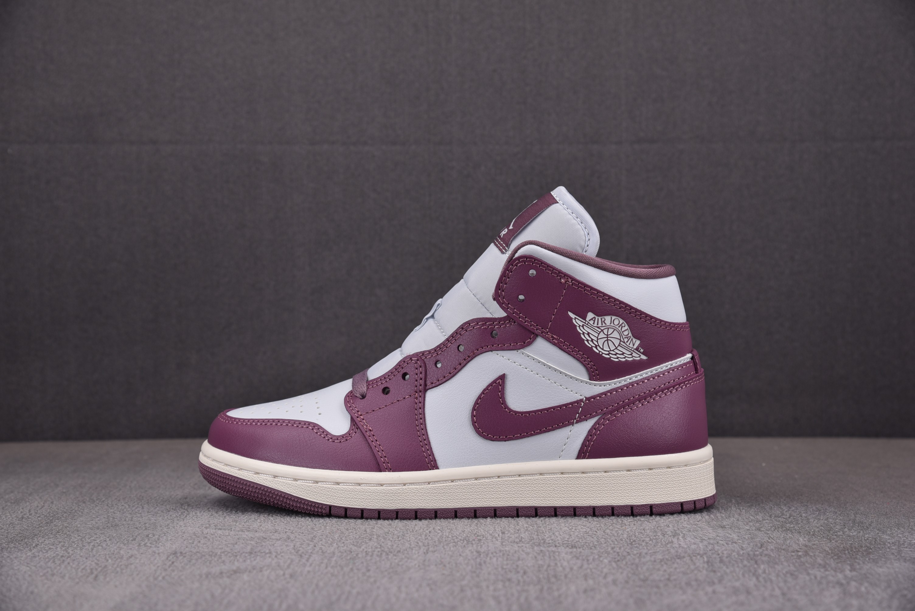 【CJ】WMNS Air Jordan 1 Mid“Sky J Mauve”白紫红 BQ6472-050