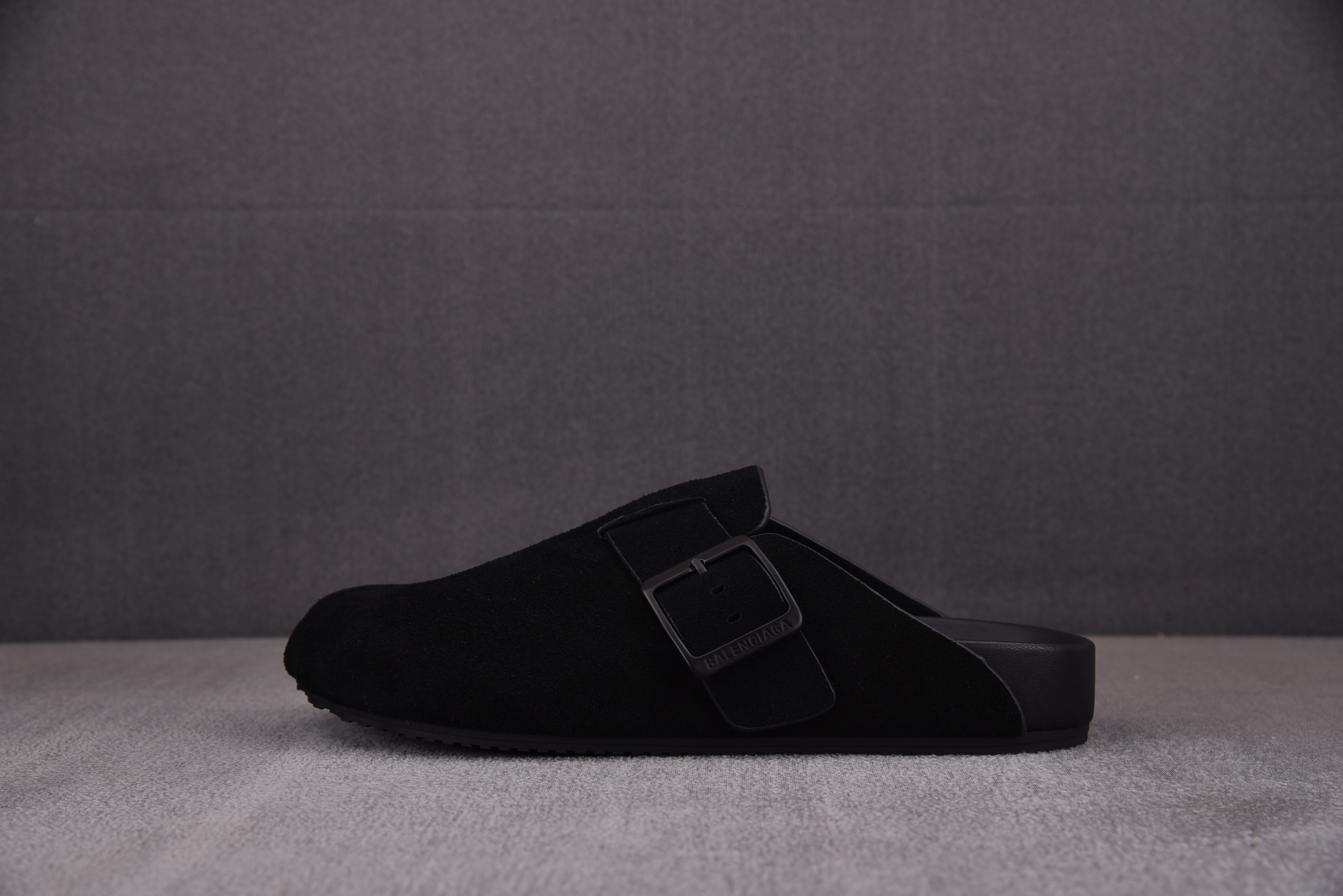 【BQ】Balenciaga x Birkenstock 平底穆勒鞋 黑色