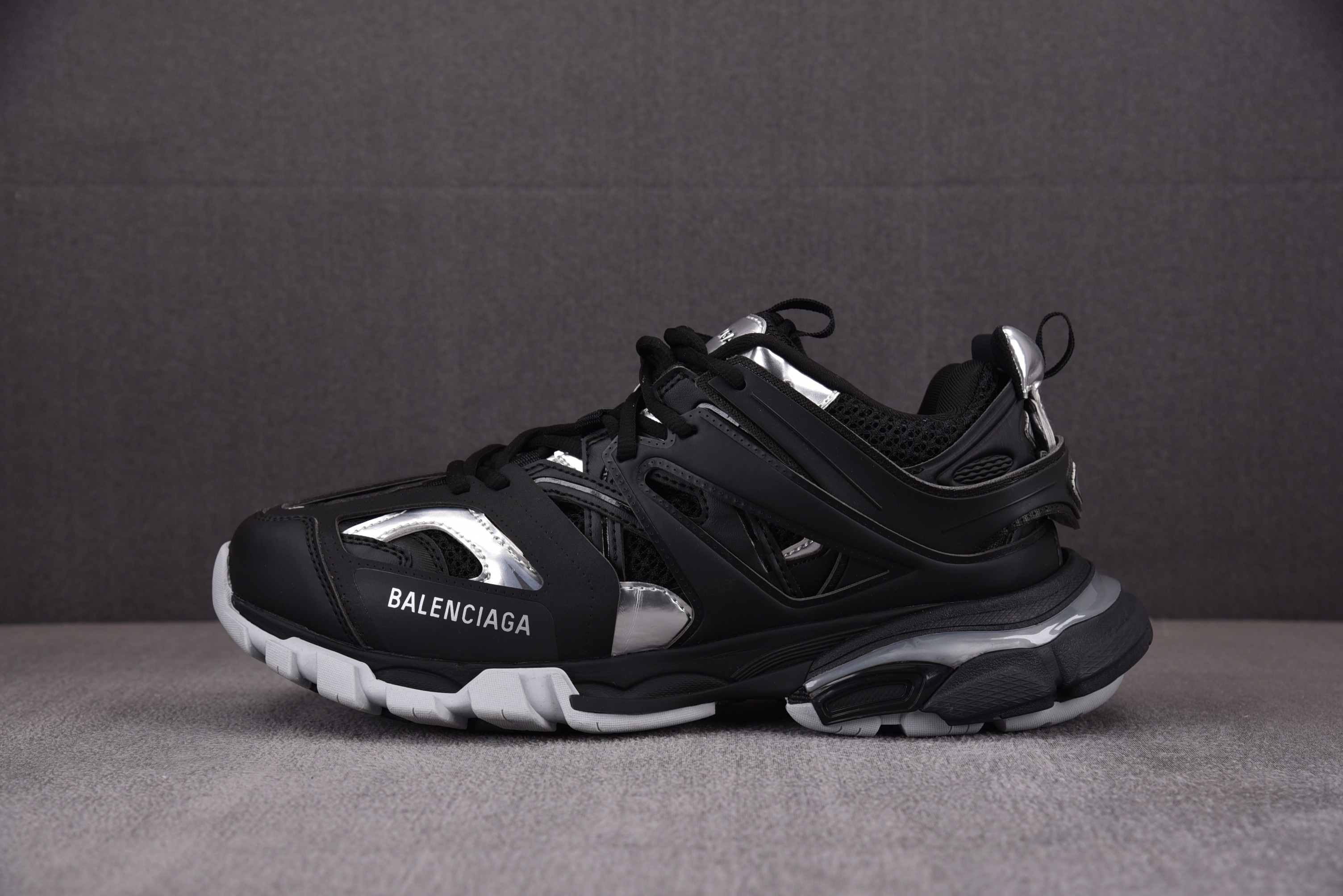 【GOODCY】Balenciaga Track 黑银