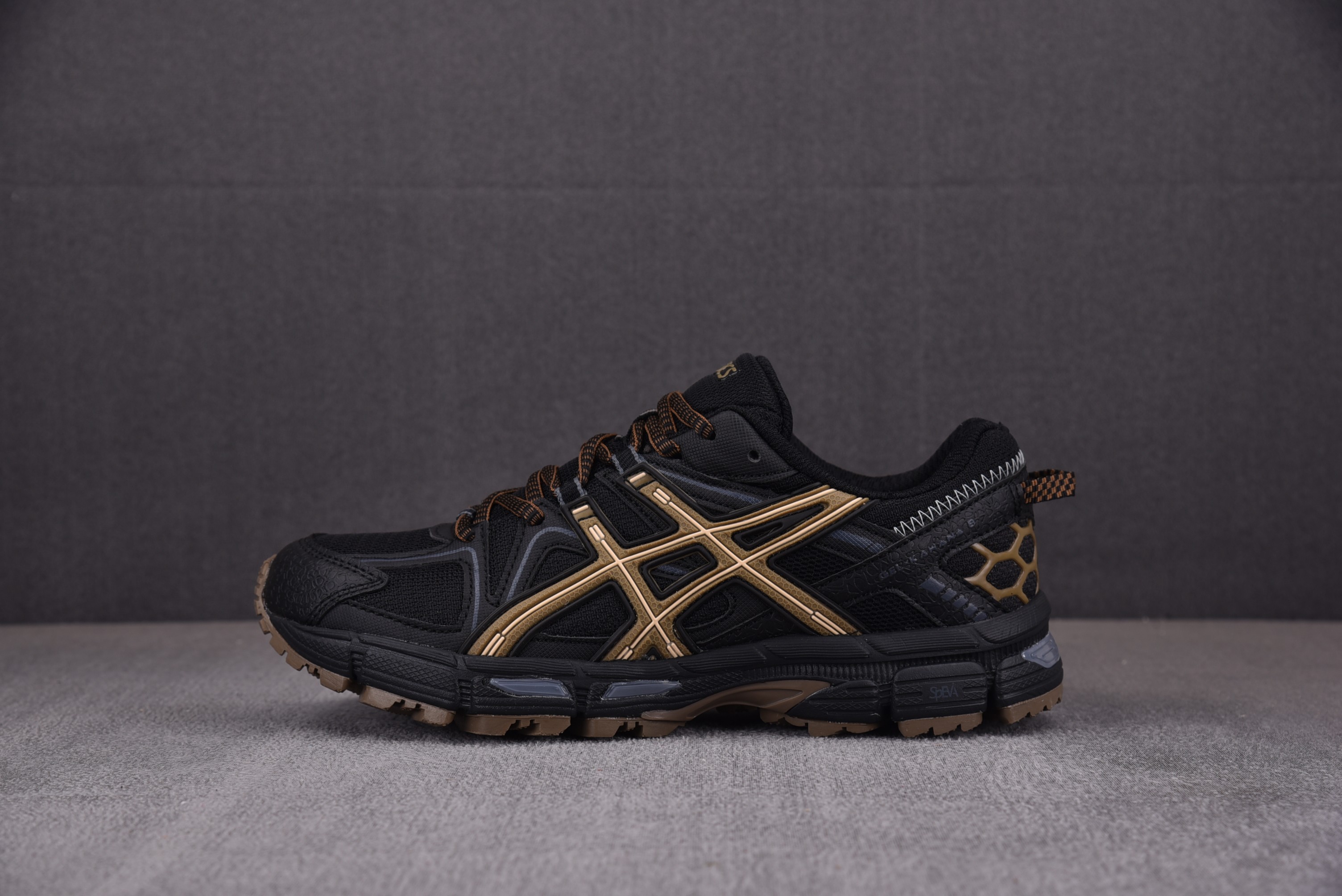 Asics Gel-Kahana 8 黑棕 1011B133-001 아식스