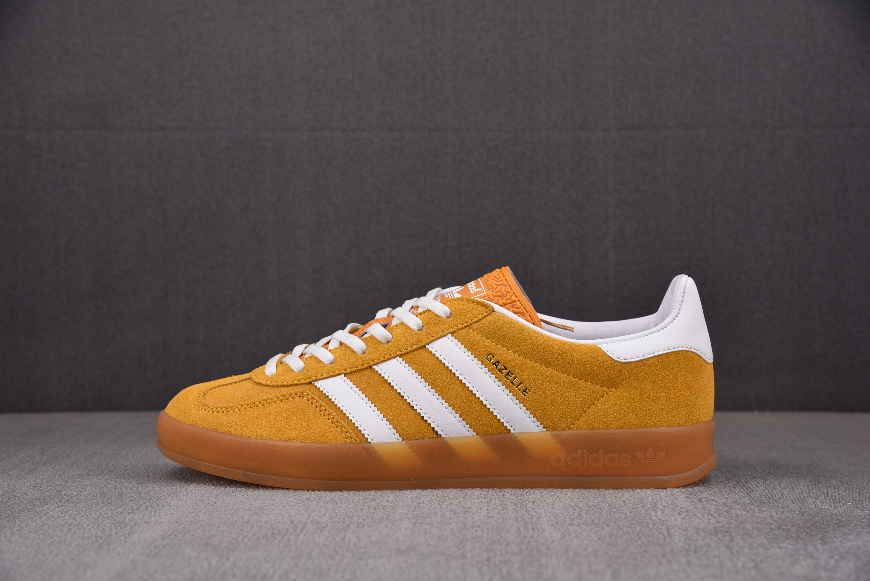 【TOP】AD Originals Gazelle Indoor 低帮板鞋 白黄 HQ8716