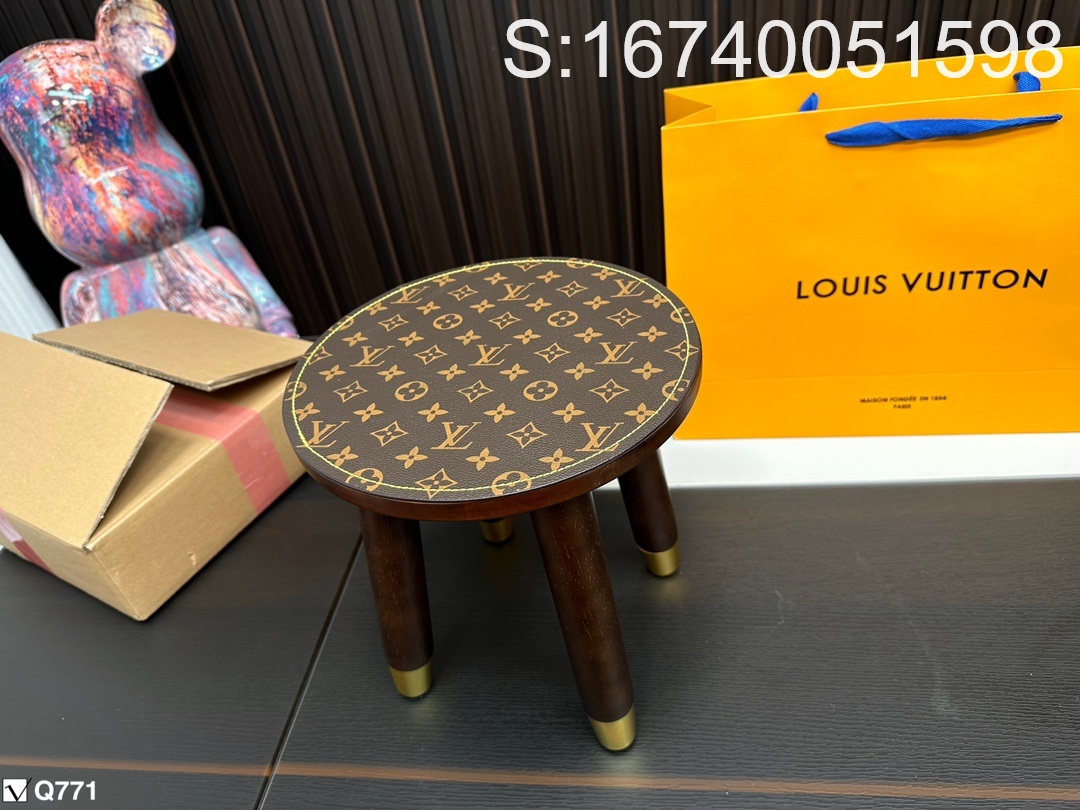 AGG 루이비통 빈티지 모노그램 의자 둥근의자 원형스툴 LOUIS VUITTON