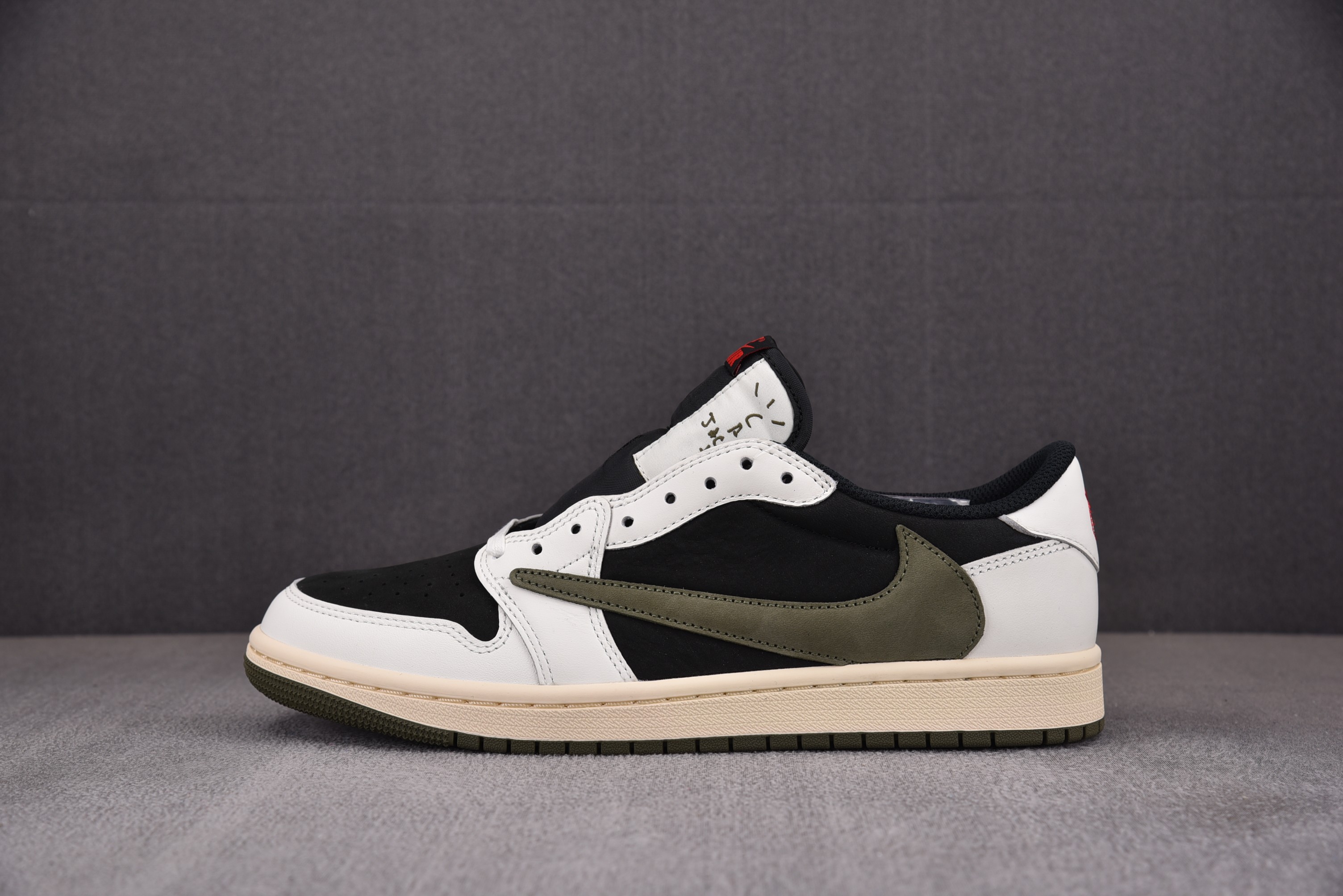 【GT】Travis Scott x Air Jordan 1 Low OG WMNS“Olive”橄榄绿 倒钩低帮 女款 DZ4137-106