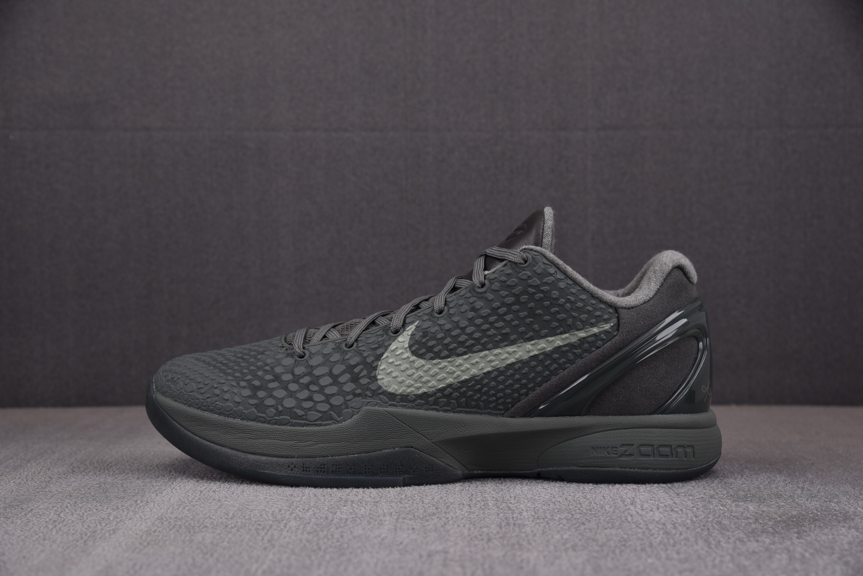 【S2】NK Zoom Kobe 6“Black Mamba Collection Fade to Black”黑曼巴 深灰 869457-007