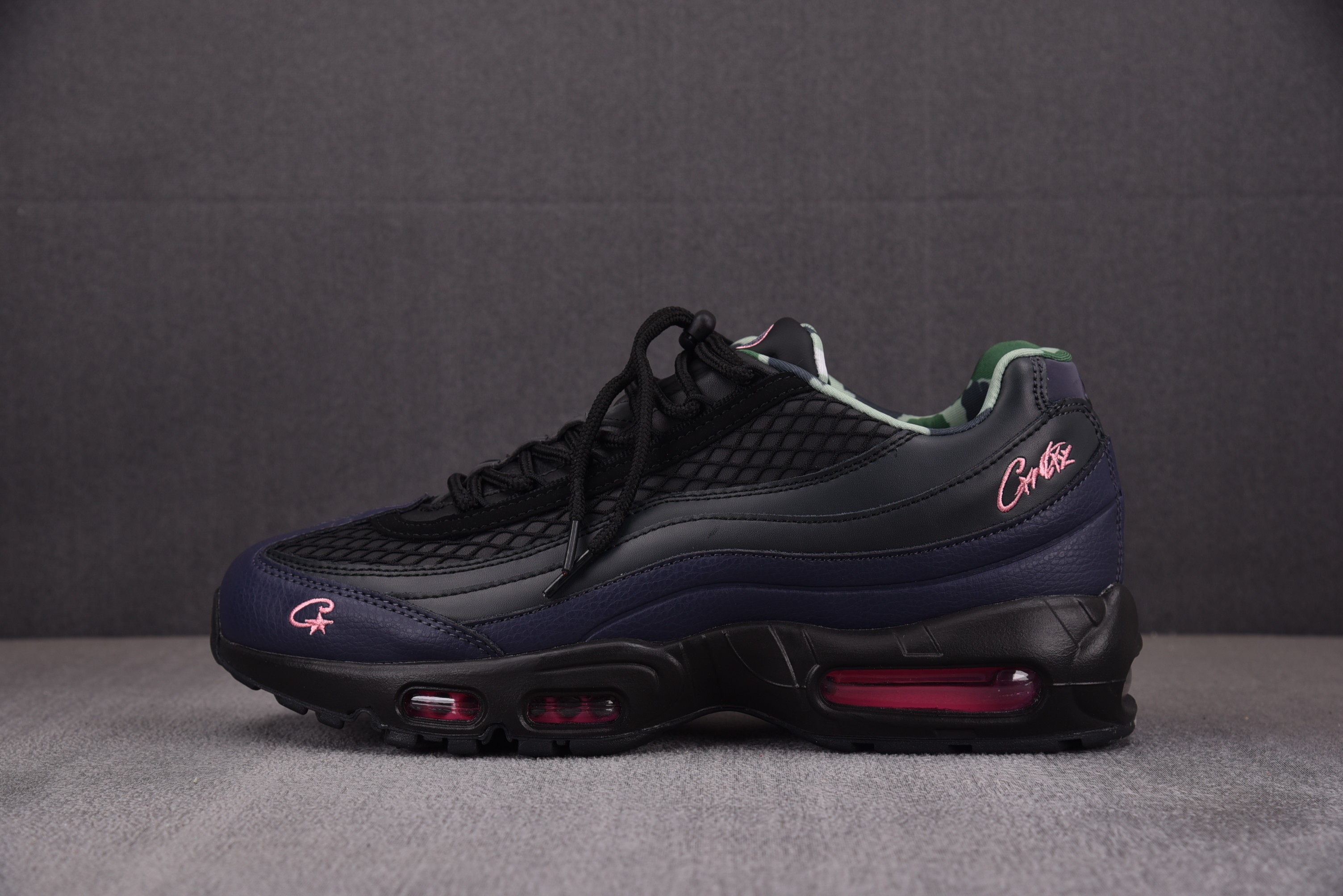 【纯原】CORTEIZ x NK Air Max 95“Pink Beam”黑粉 FB2709-001