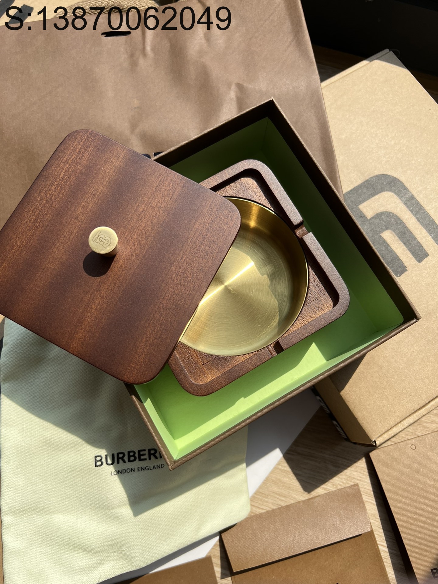 AGG 버버리 TB 모노그램 담뱃 재떨이 burberry