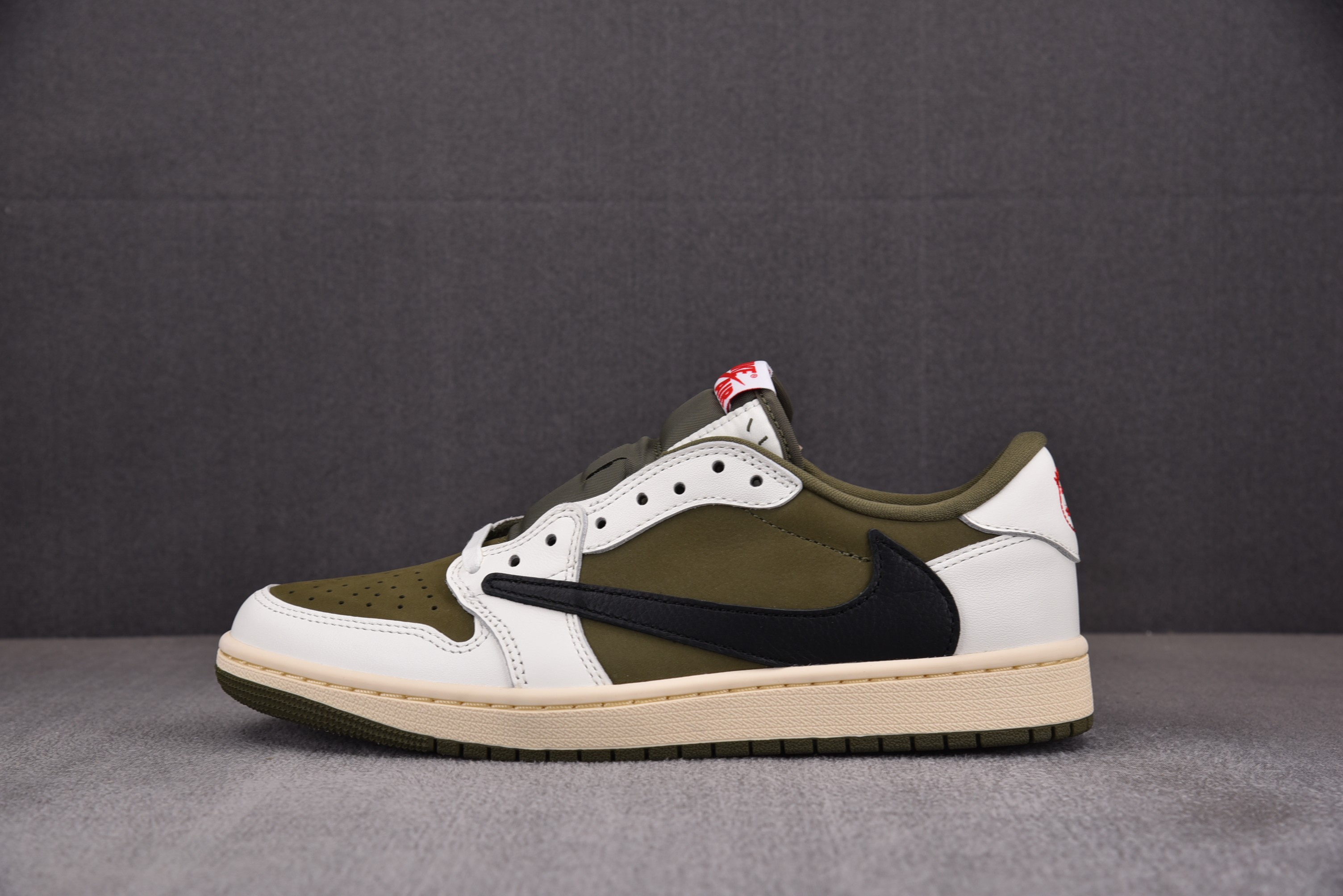 【OG】Travis Scott x Air Jordan 1 Low OG“Medium Olive”米绿 DM7866-200