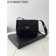 black frame 공장 프라다 스몰 패딩 리나일론 숄더백 1BD313 23*16*11cm 블랙 Prada