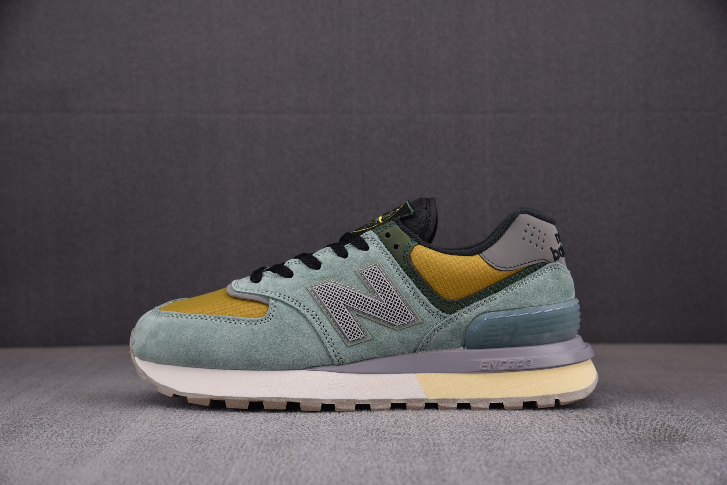 STONE ISLAND x New Balance NB 574 绿黄 U574LGTN