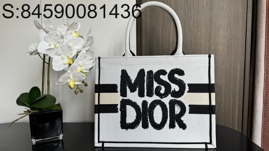 [JHL] 디올 MISS DIOR 북 토트백 36.6*27*16.5cm 화이트