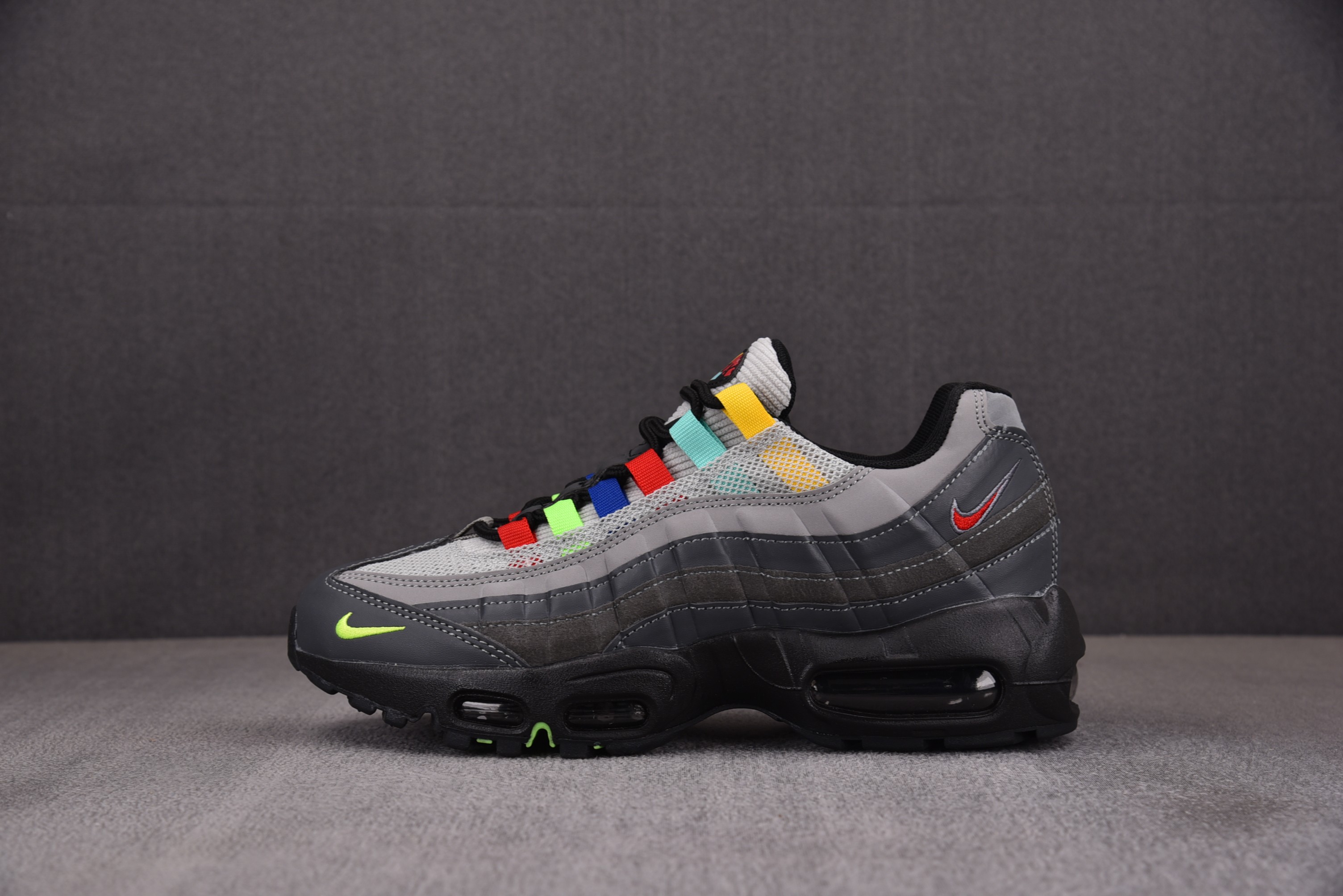 【纯原】Nk Air Max 95 SE Light Charcoal Vintage TV 灰色彩色 CW6575-001