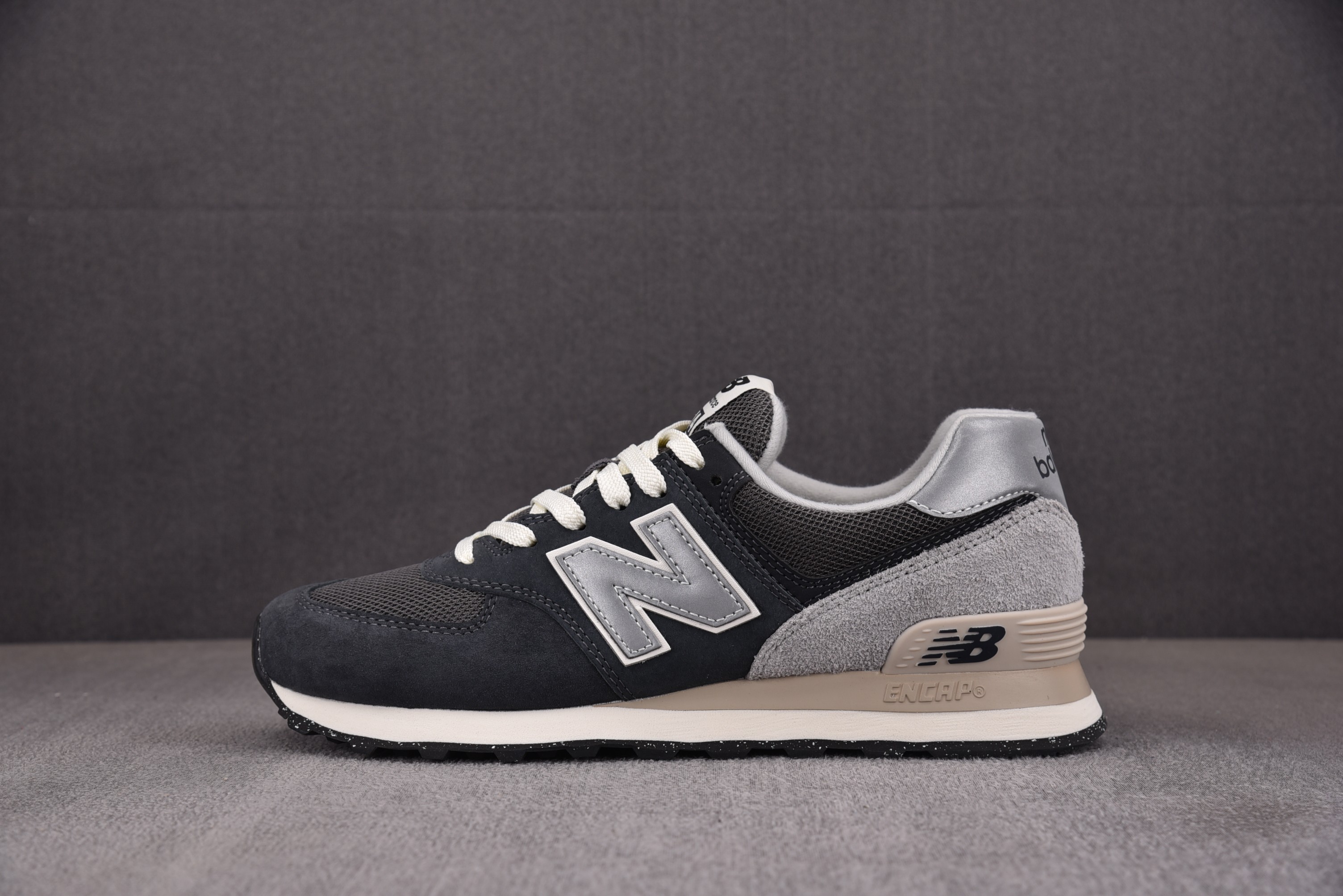 【纯原】New Balance NB 574 深灰白 U574GM2