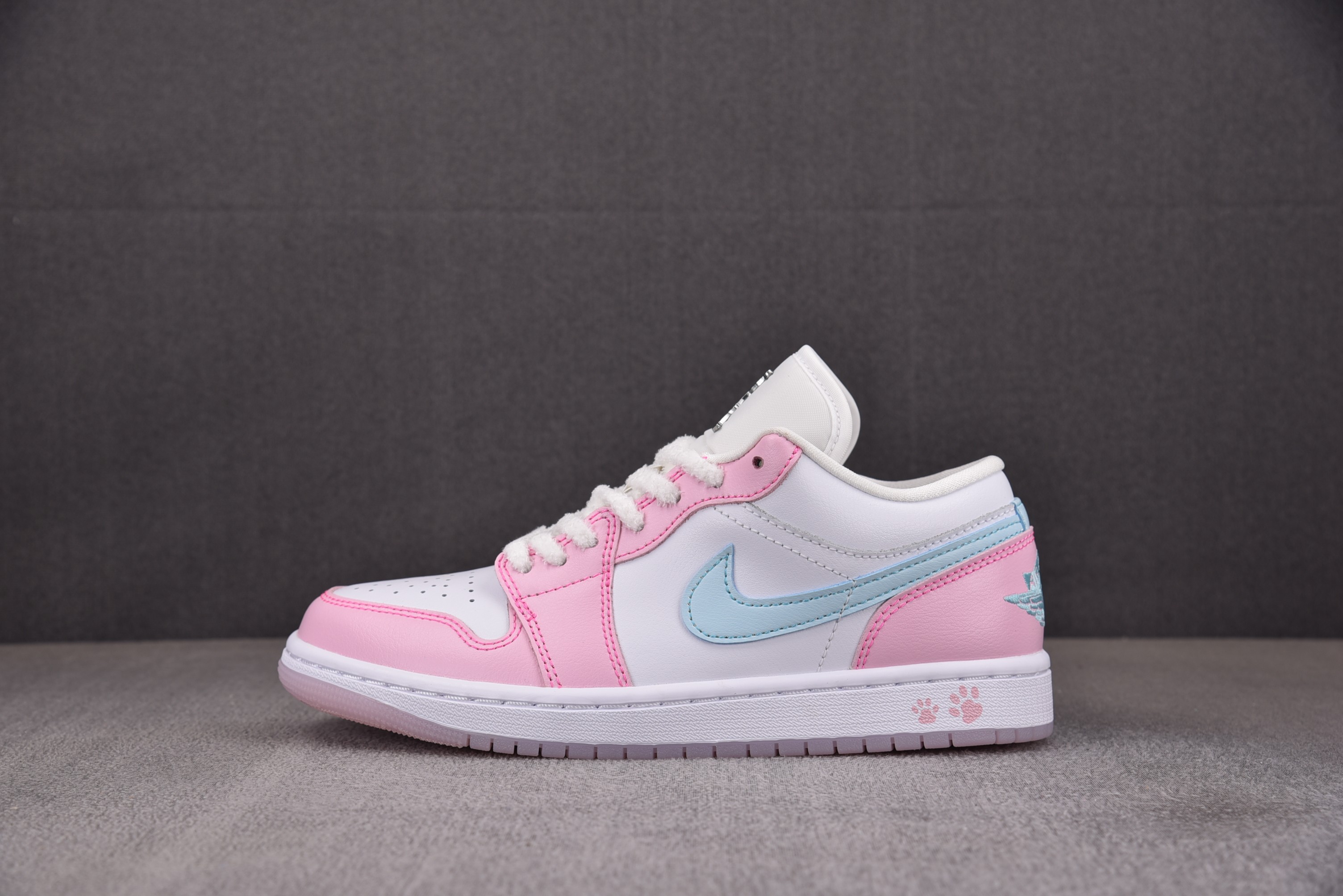 【CJ】WMNS Air Jordan 1 Low SE Paw Print Pink Foam 粉色 HM3706-141