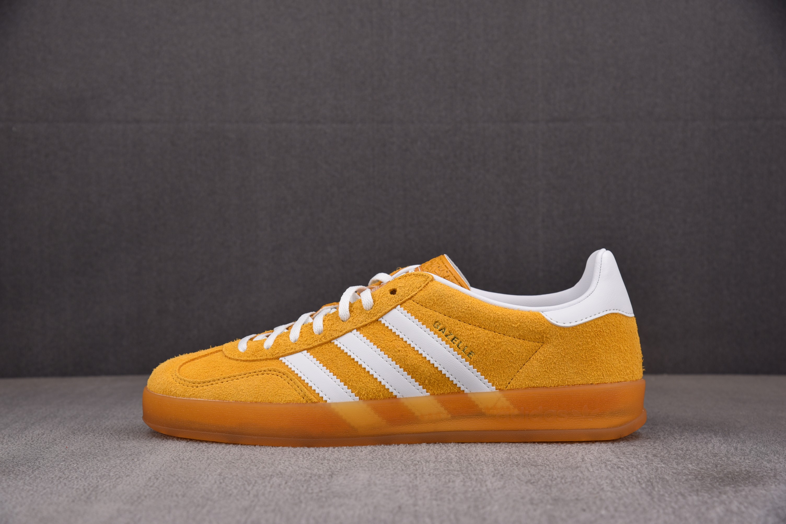 【PK】Ad Gazelle Indoor Orange Peel White 黄色 HQ8716