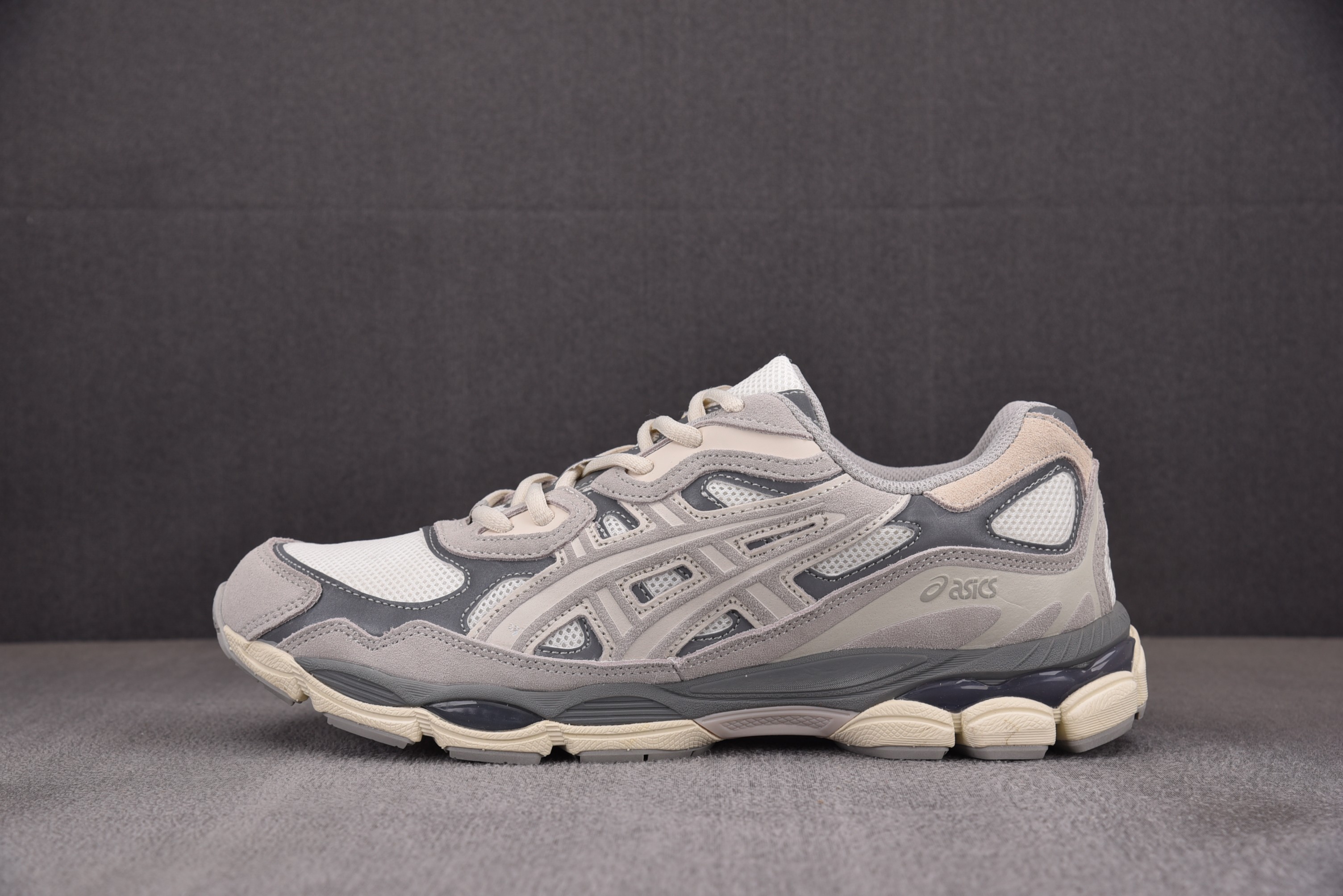 ASICS Gel-NYC Oyster Grey 浅灰色 1201A789-103