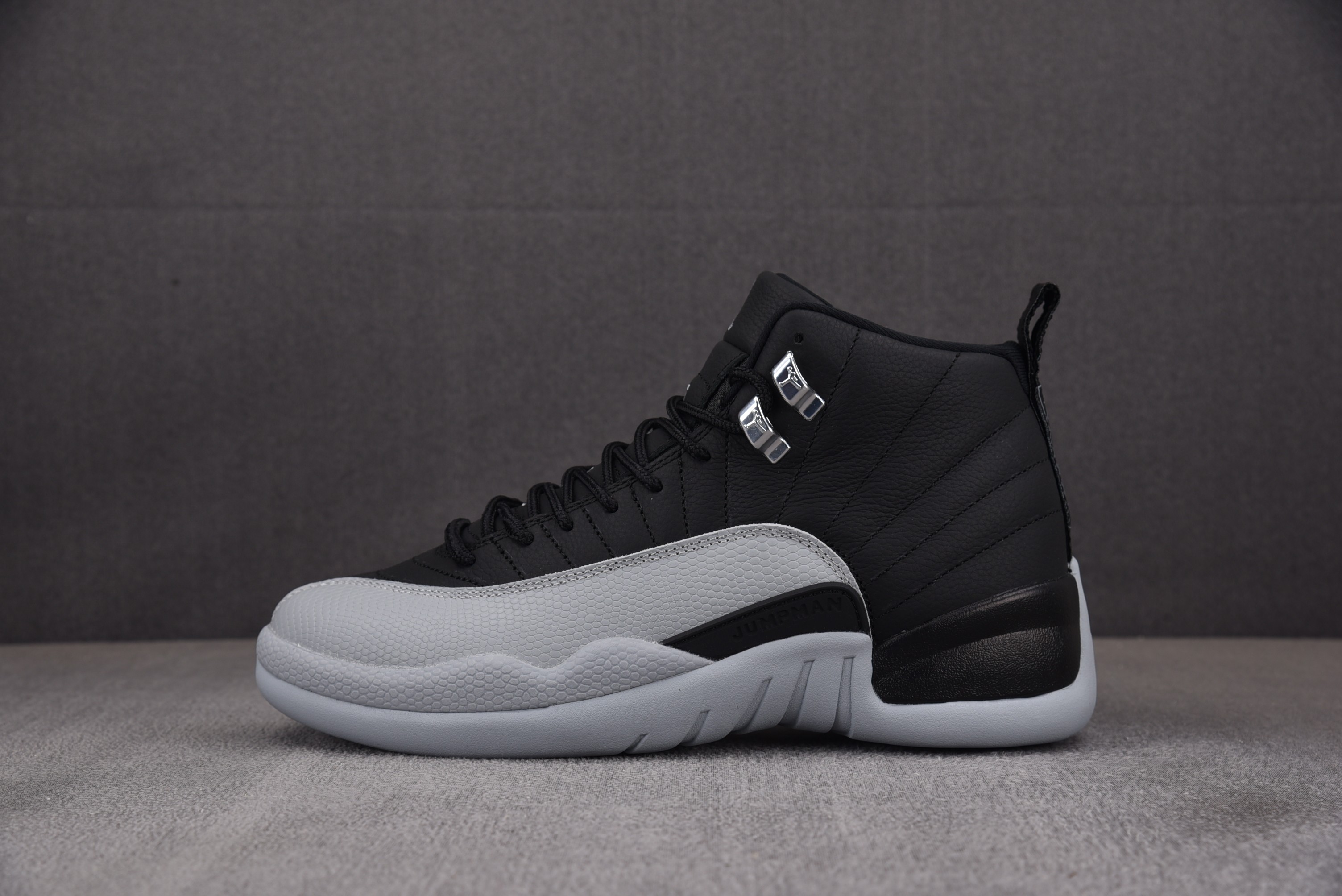 【DG】Air Jordan 12 Retro Barons 灰黑 CT8013-010