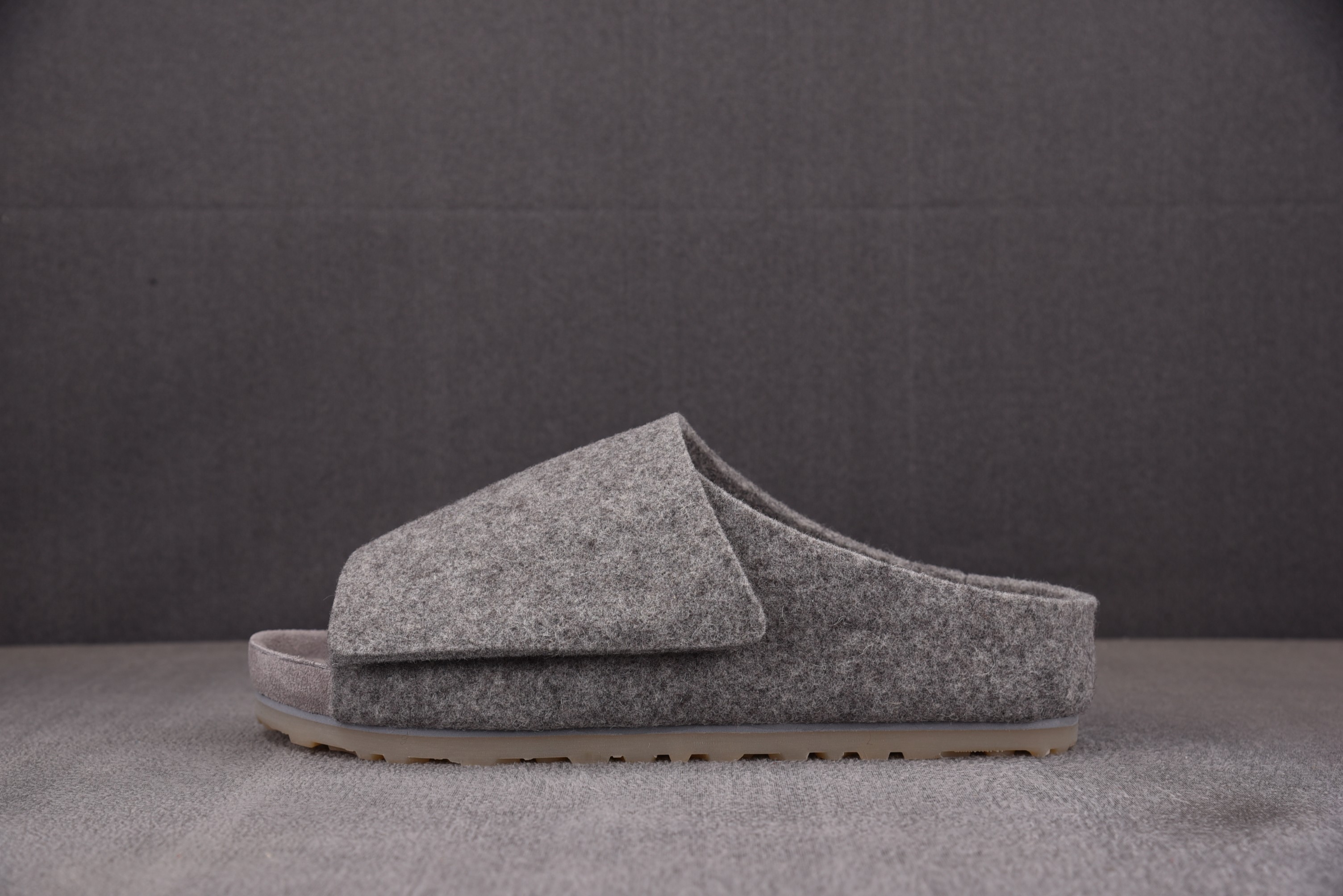 【BQ】Birkenstock Los Feliz Suede 灰毛呢