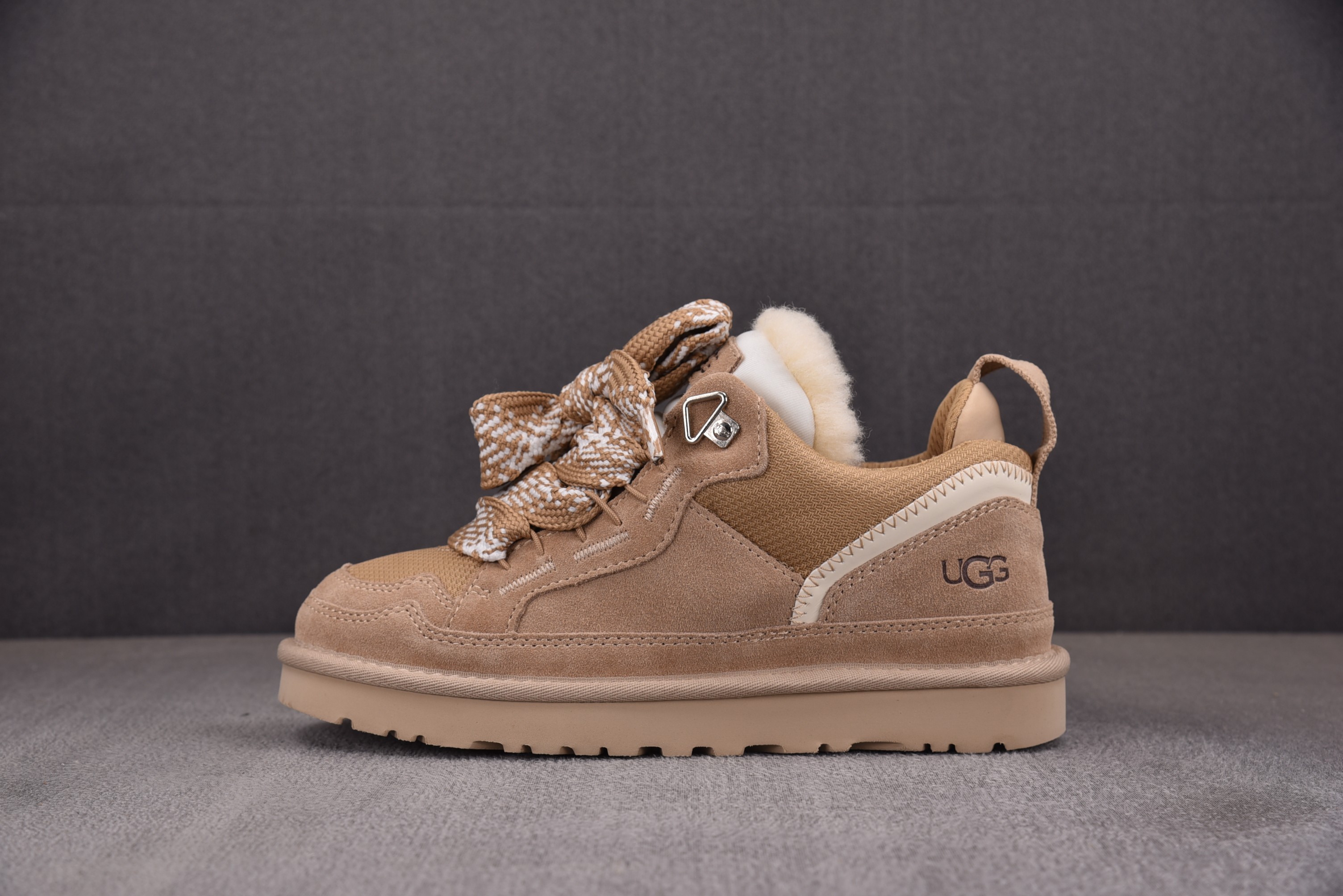 UGG Lowmel Sand 沙色 1144032