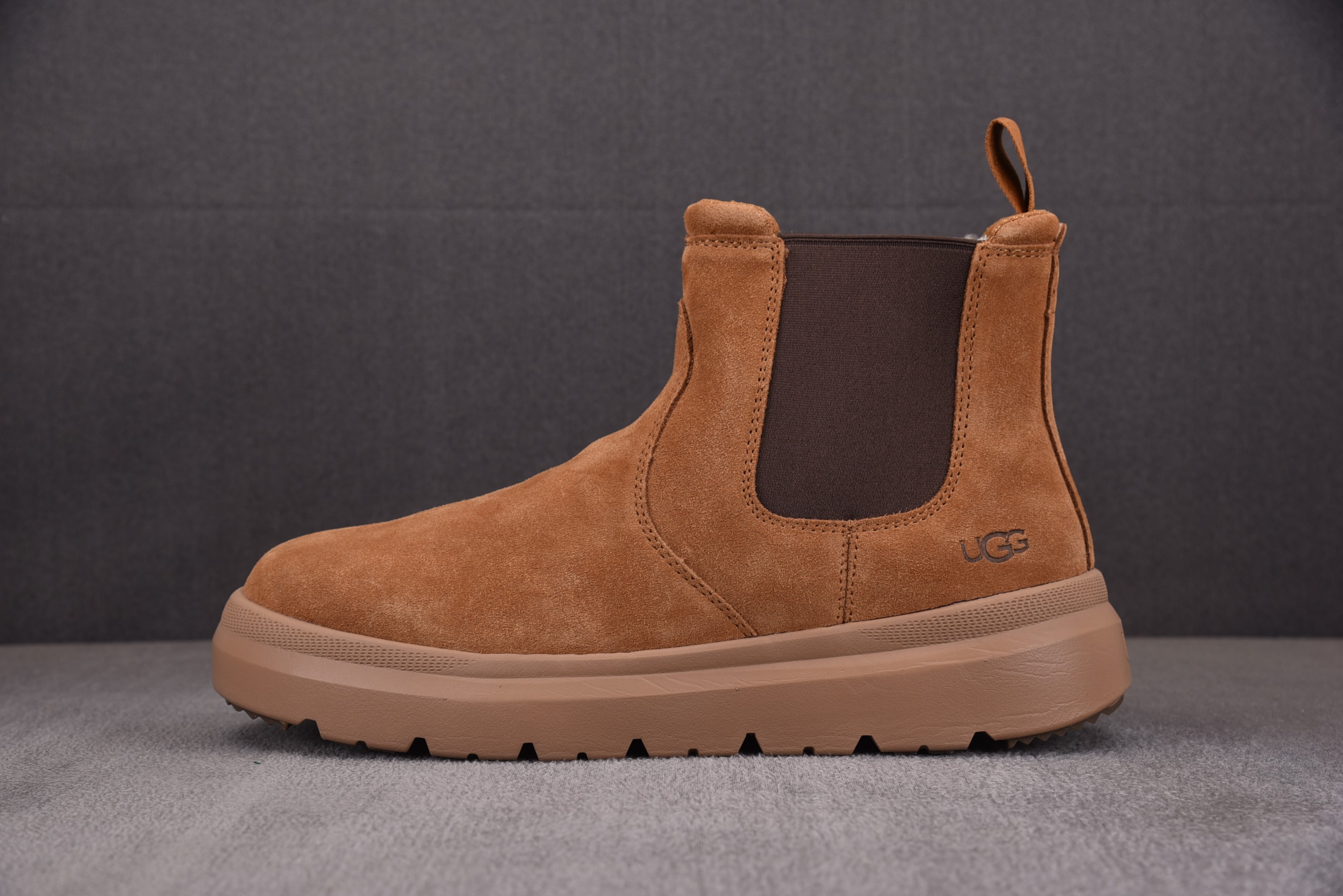 UGG Burleigh Chelsea Boot Chestnut 栗色 1152050