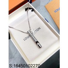 AGG 루이비통 Pendant Chain  Whistle 목걸이