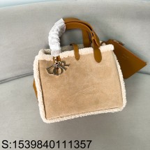 [JHL] 디올 스웨이드 털 뚜주흐 백 28.5*19*21.5cm 카키 스몰 Dior