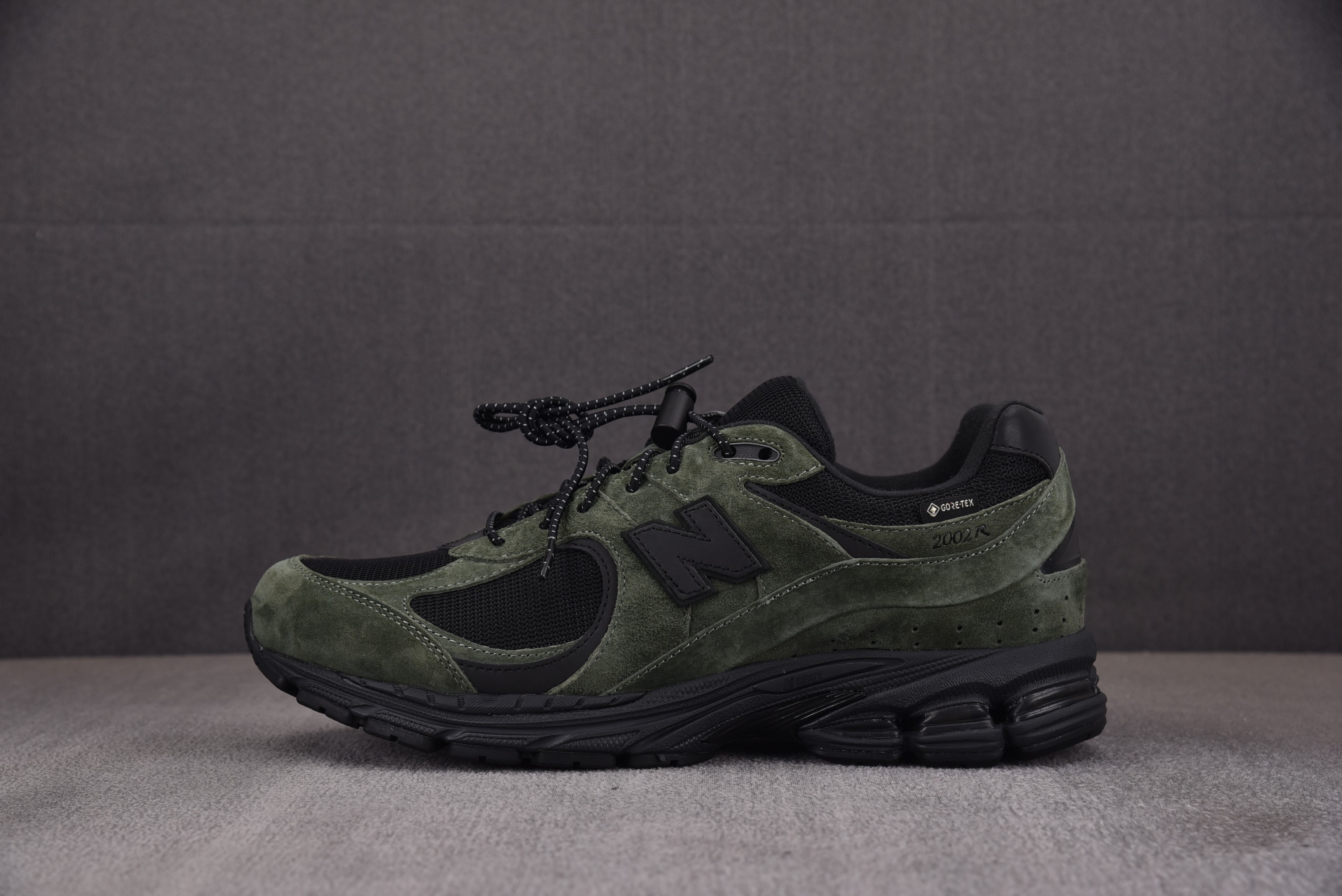 【M】New Balance 2002R Gore-Tex JJJJound Pine 松绿 M2002RXY