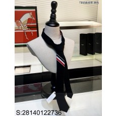 AGG 톰브라운 삼색 선 양털 타...