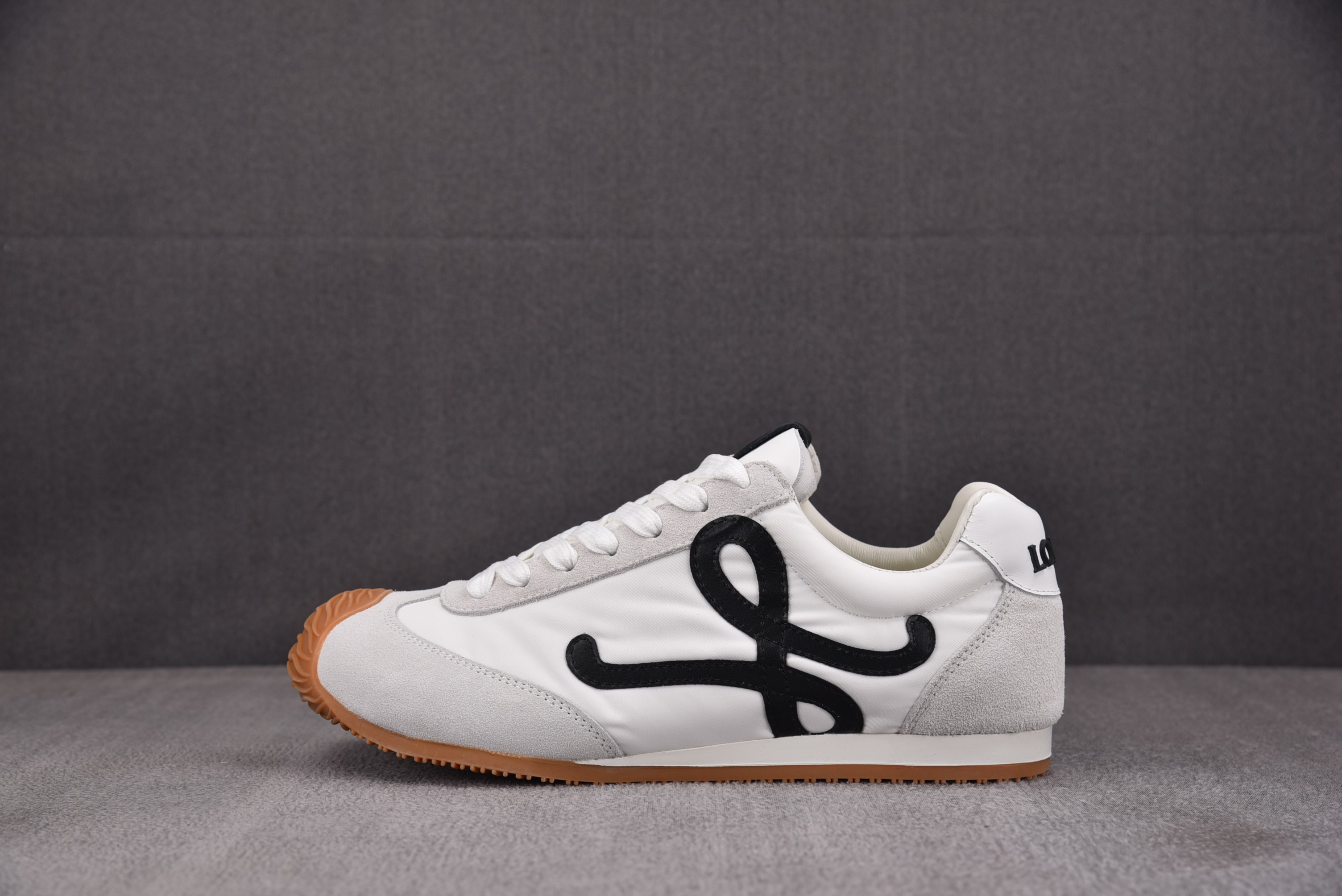 【CY】LOEWE Ballet Runner 2.0 白色