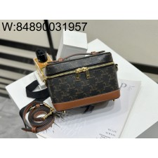 백경 셀린느 트리옹프 로고 베니티 백 18*12*18cm 119462 올 오버 로고 