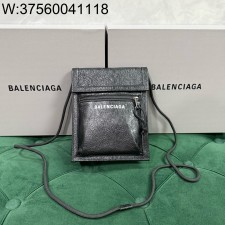 [dxg]발렌시아가 모노그램 핸드폰 백 크로스백 블랙 