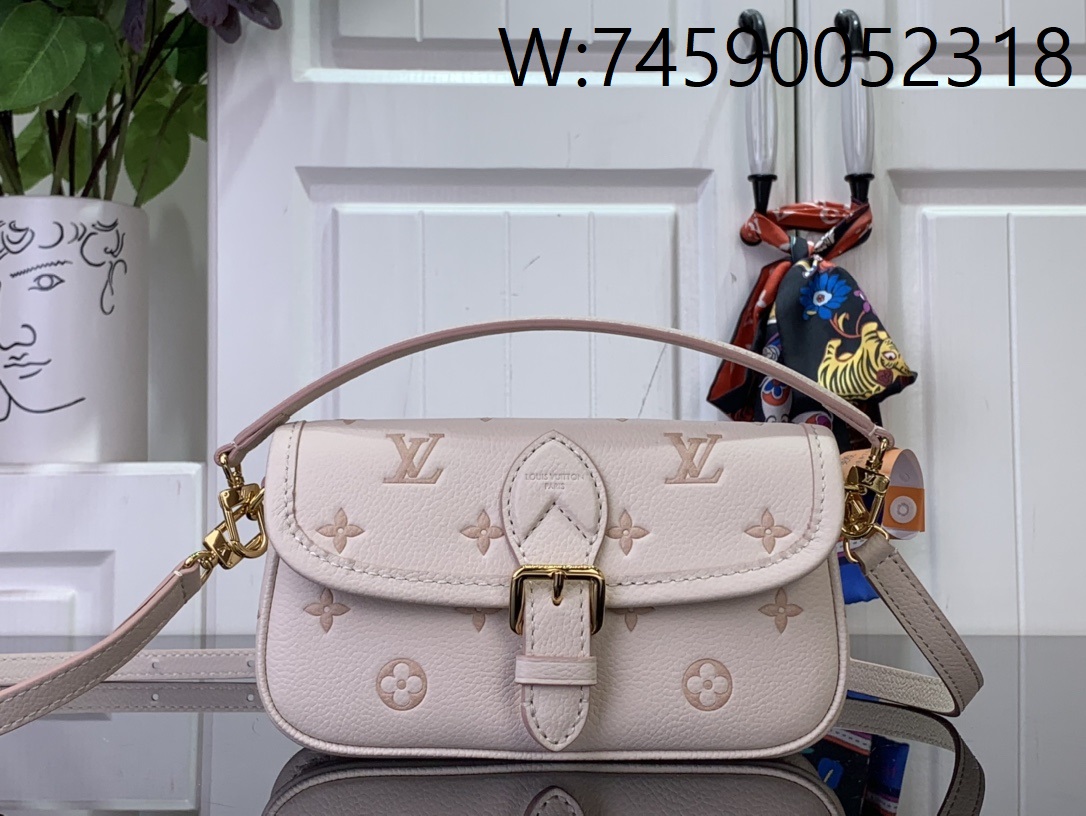 [88factory] 루이비통 나노 다이앤 M13642 10.5*6*19cm 크림