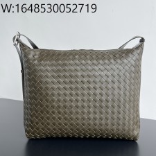 징 팩토리 보테가베네타 스몰 여행용 백 카키 806974 44*33*9cm