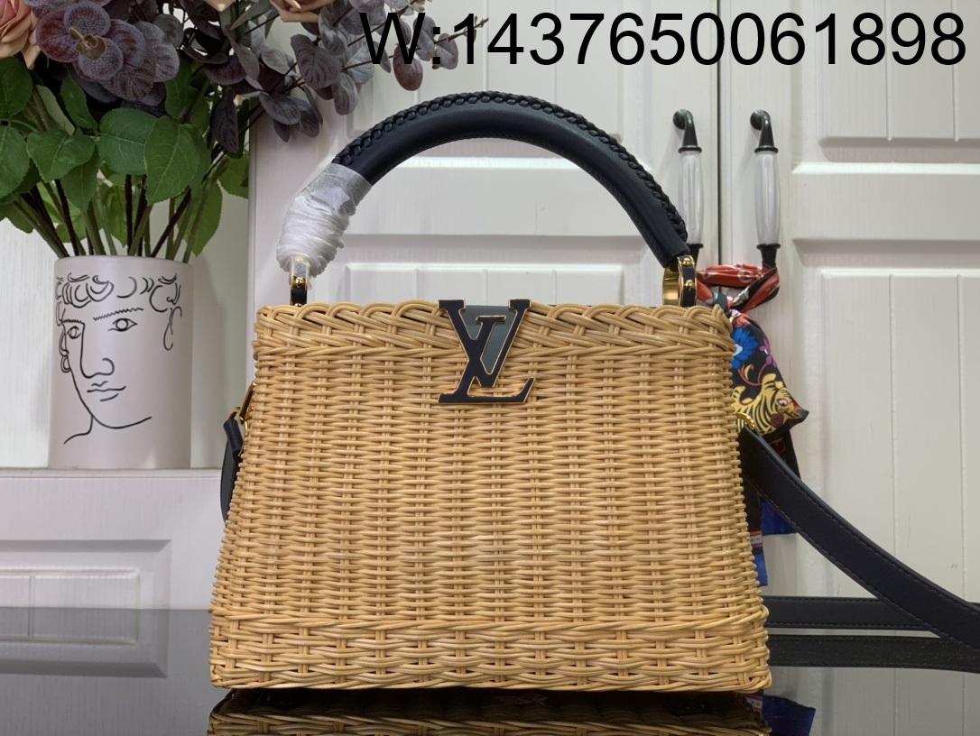 [88factory] 루이비통 카퓌신 BB 27*9*18cm M26025 네이비