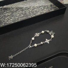 AGG 루이비통 LV 펄 팔찌 화...