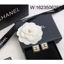 AGG 샤넬 블랙 CC로고 스퀘어 귀걸이