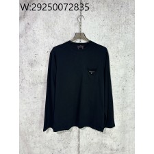 [사슬공장] 프라다 포켓 세모 모노그램 순색 긴팔티 블랙