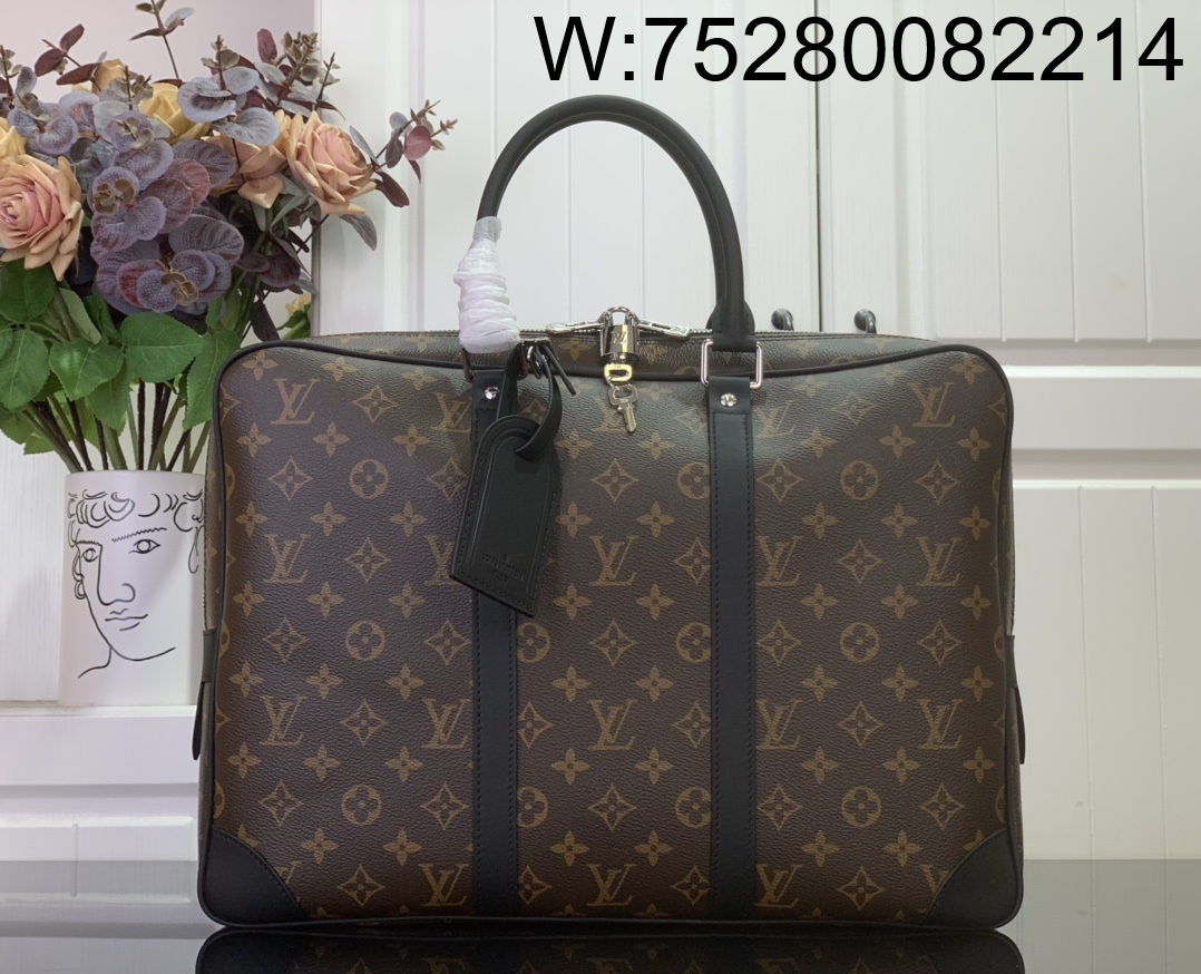 [88factory] 루이비통 포르트 도큐멍 보야주 모노그램 M41124 41*31*7cm 브라운