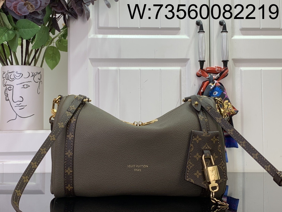 [88factory] 루이비통 익스프레스 PM 스몰 M26360 17*13.5*26cm 올리브