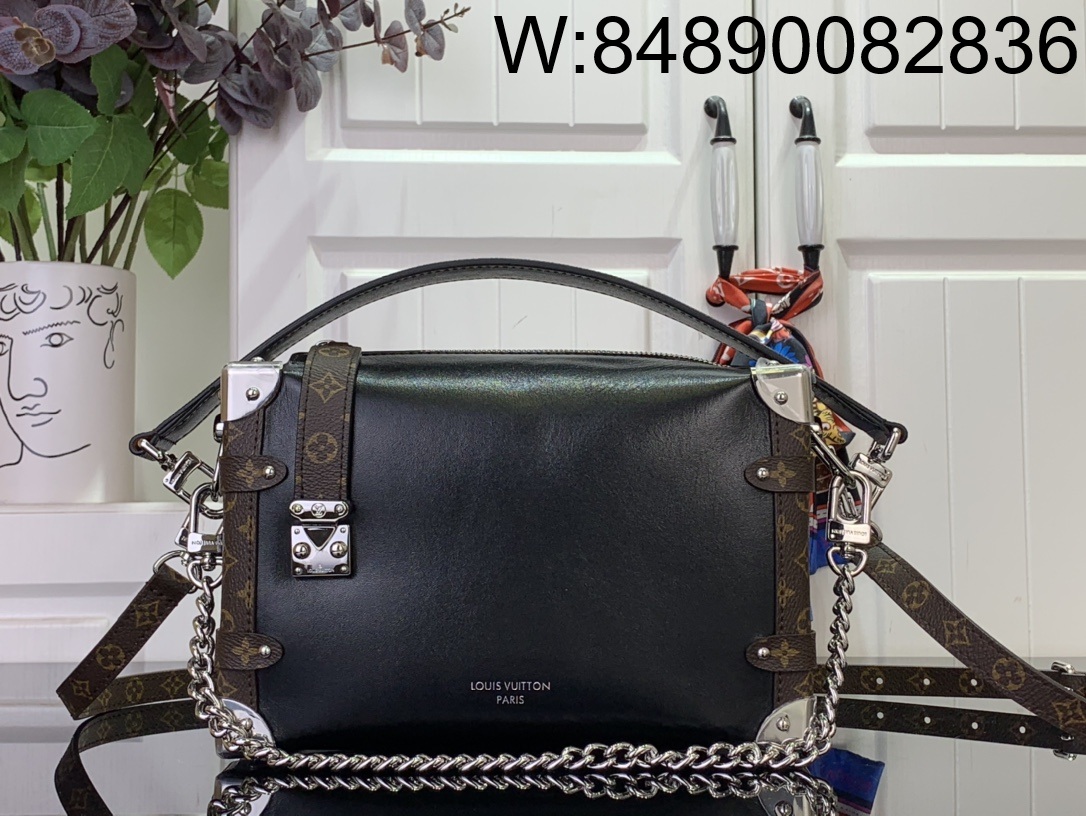 [88factory] 루이비통 사이드 트렁크 바이브 MM 미디엄 16*8.5*23.5cm M15195 블랙