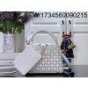 [88factory] 루이비통 카퓌신 미니 14*8*21cm M25497 화이트