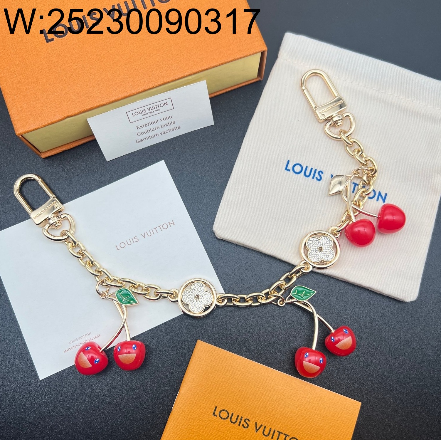 [88factory] 루이비통 돕 LV 앵두 백참 화이트